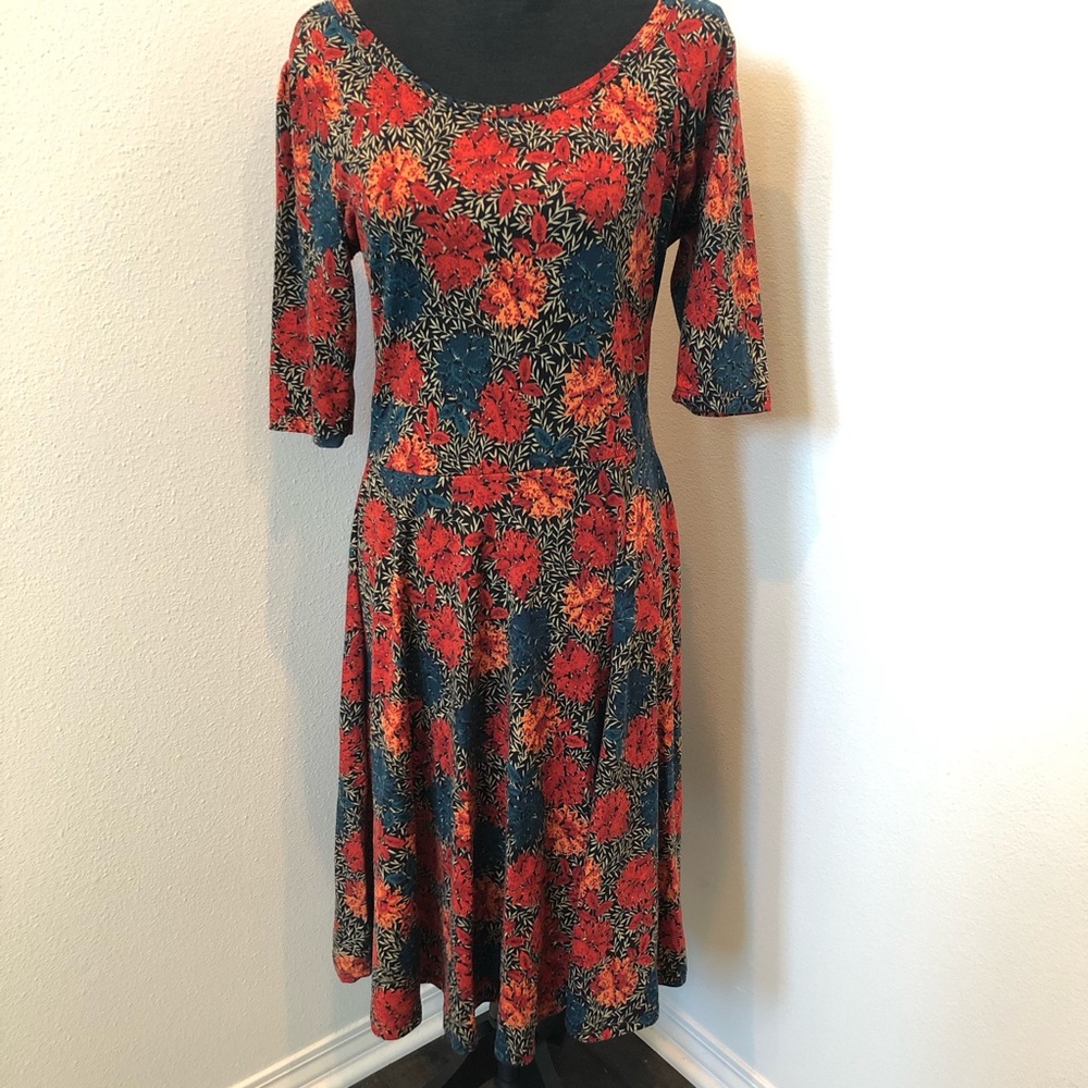 LulaRoe Nicole dress, Size XL
